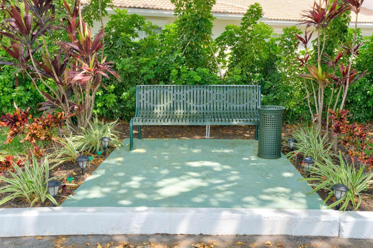 Tequesta Palms Inn المظهر الخارجي الصورة
